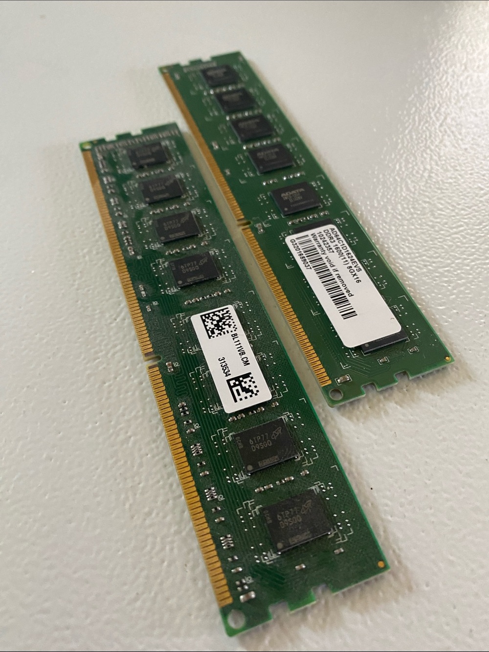 Crucial. Desktop DDR3 RAM 1600mhz